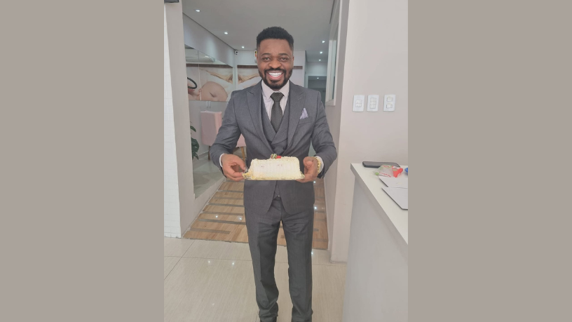 Oluwatosin Tolulope Ajidahun explica como a interação entre embrião e endométrio define o sucesso da implantação.