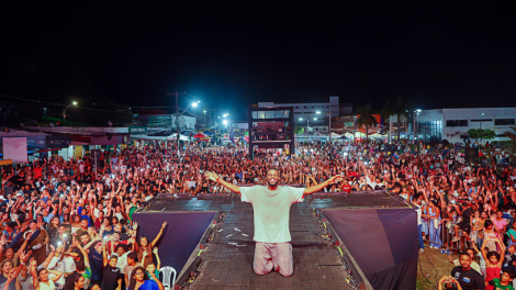 Samuel Eleotério reúne mais de 40 mil pessoas e bate recorde de público na Semana da Cultura Gospel da Bahia.